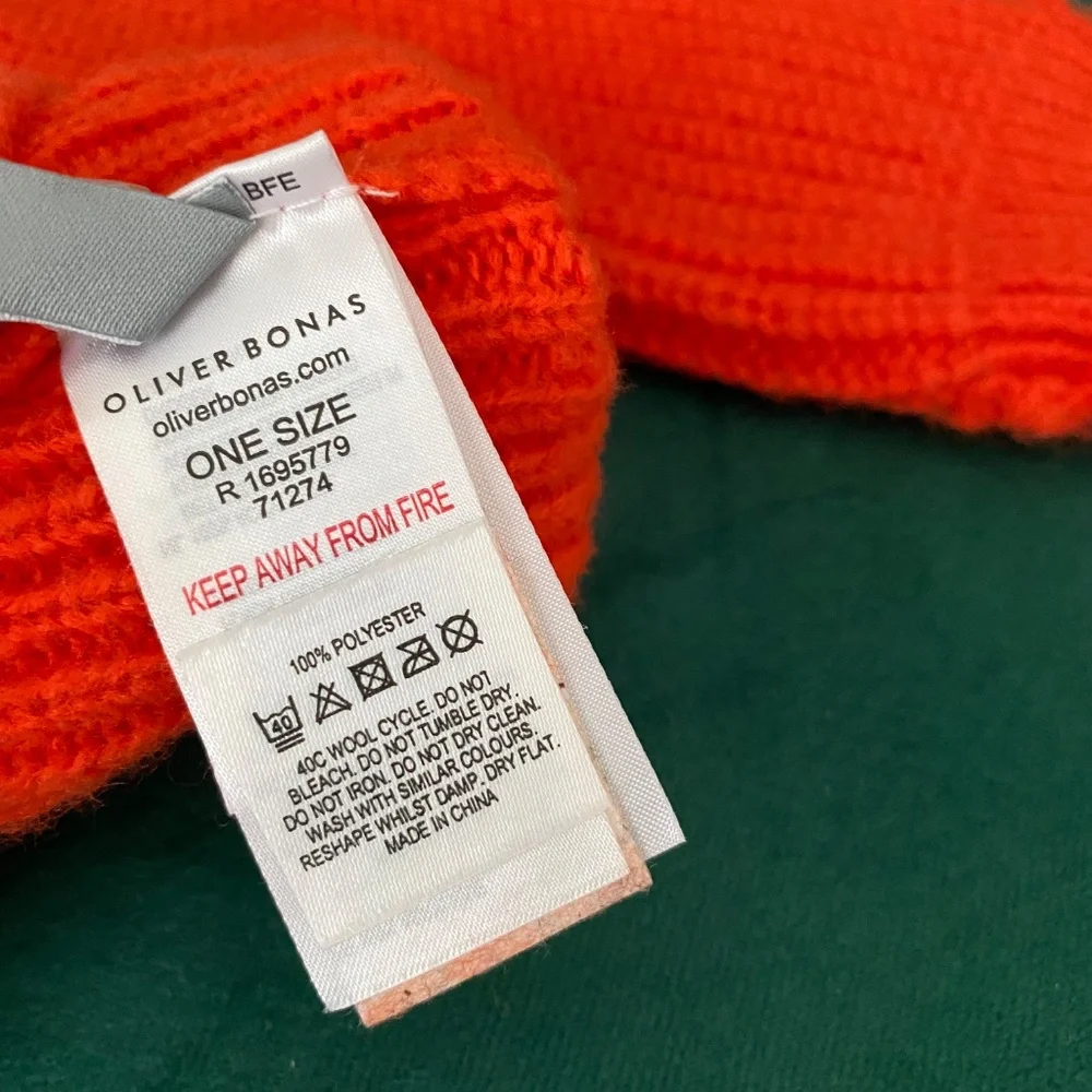 Red-Orange Fingerless Gloves